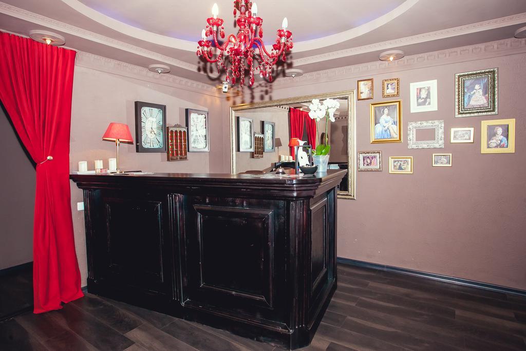 Shadow Boutique Hotel & Spa Chişinǎu Buitenkant foto