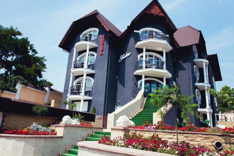 Shadow Boutique Hotel & Spa Chişinǎu Buitenkant foto