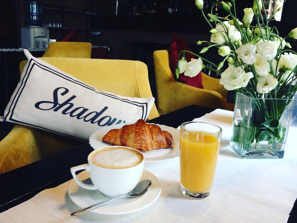 Shadow Boutique Hotel & Spa Chişinǎu Buitenkant foto