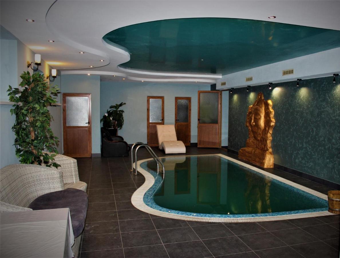 Shadow Boutique Hotel & Spa Chişinǎu Buitenkant foto