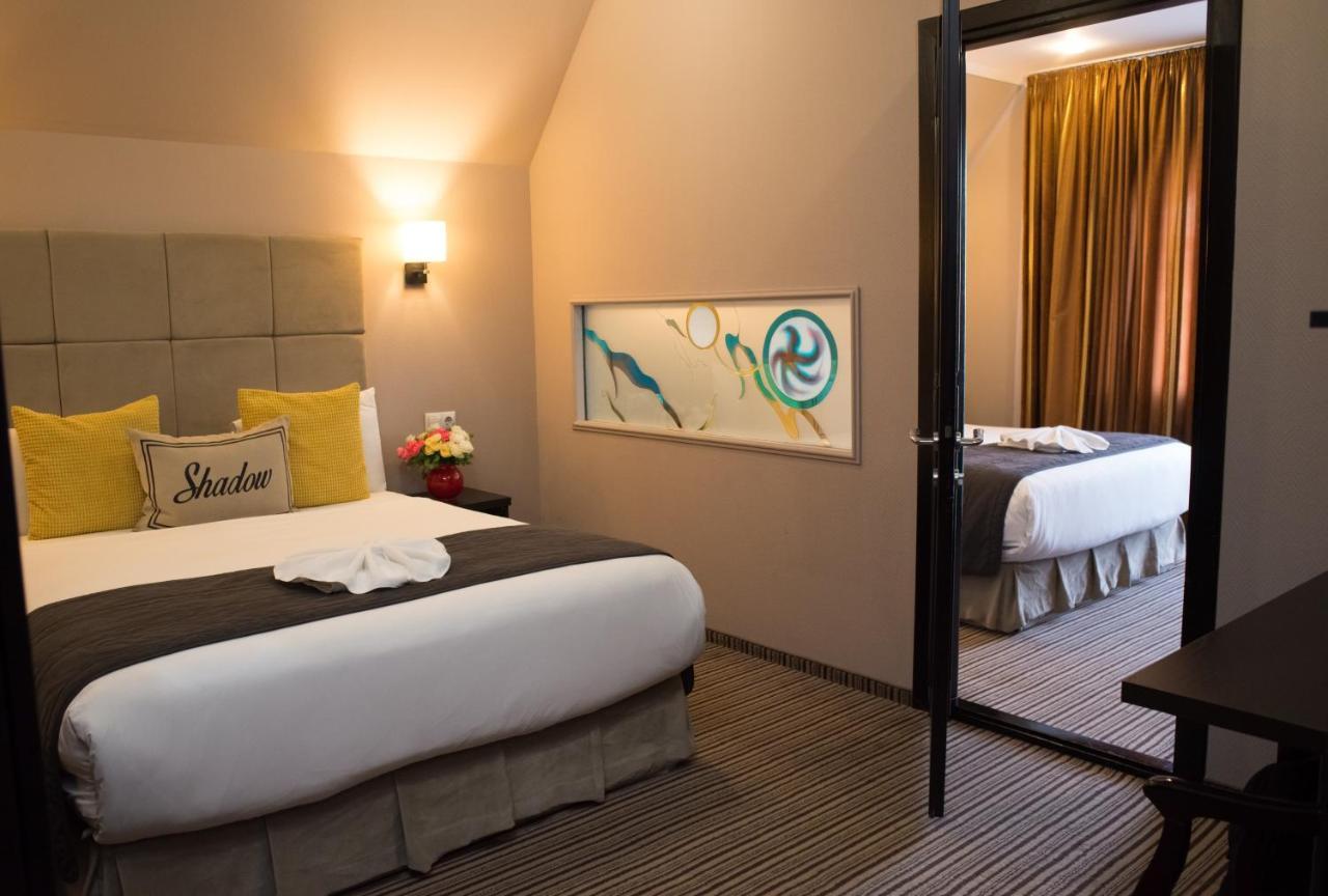 Shadow Boutique Hotel & Spa Chişinǎu Buitenkant foto